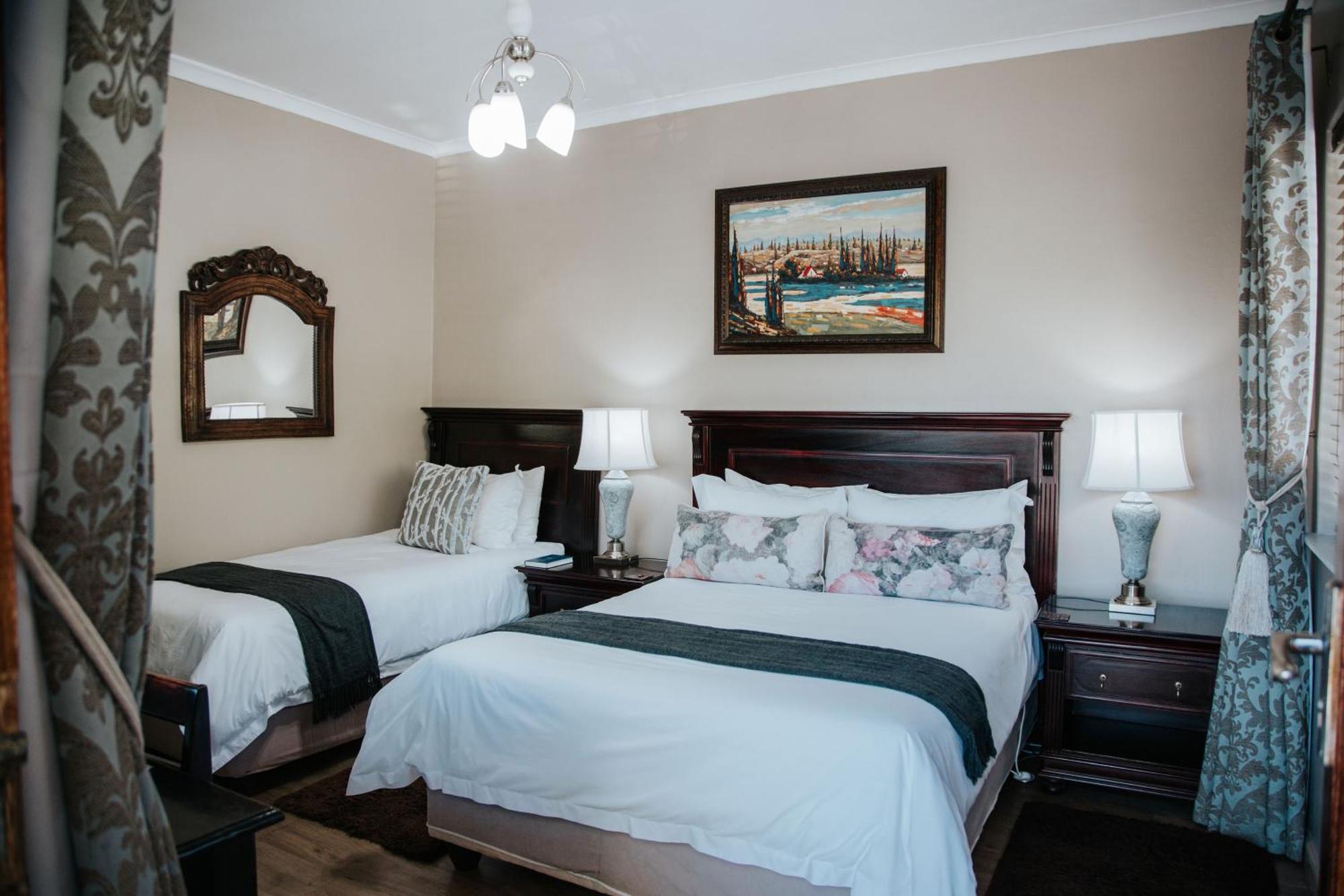 The Symphony Guest House Queenstown Esterno foto