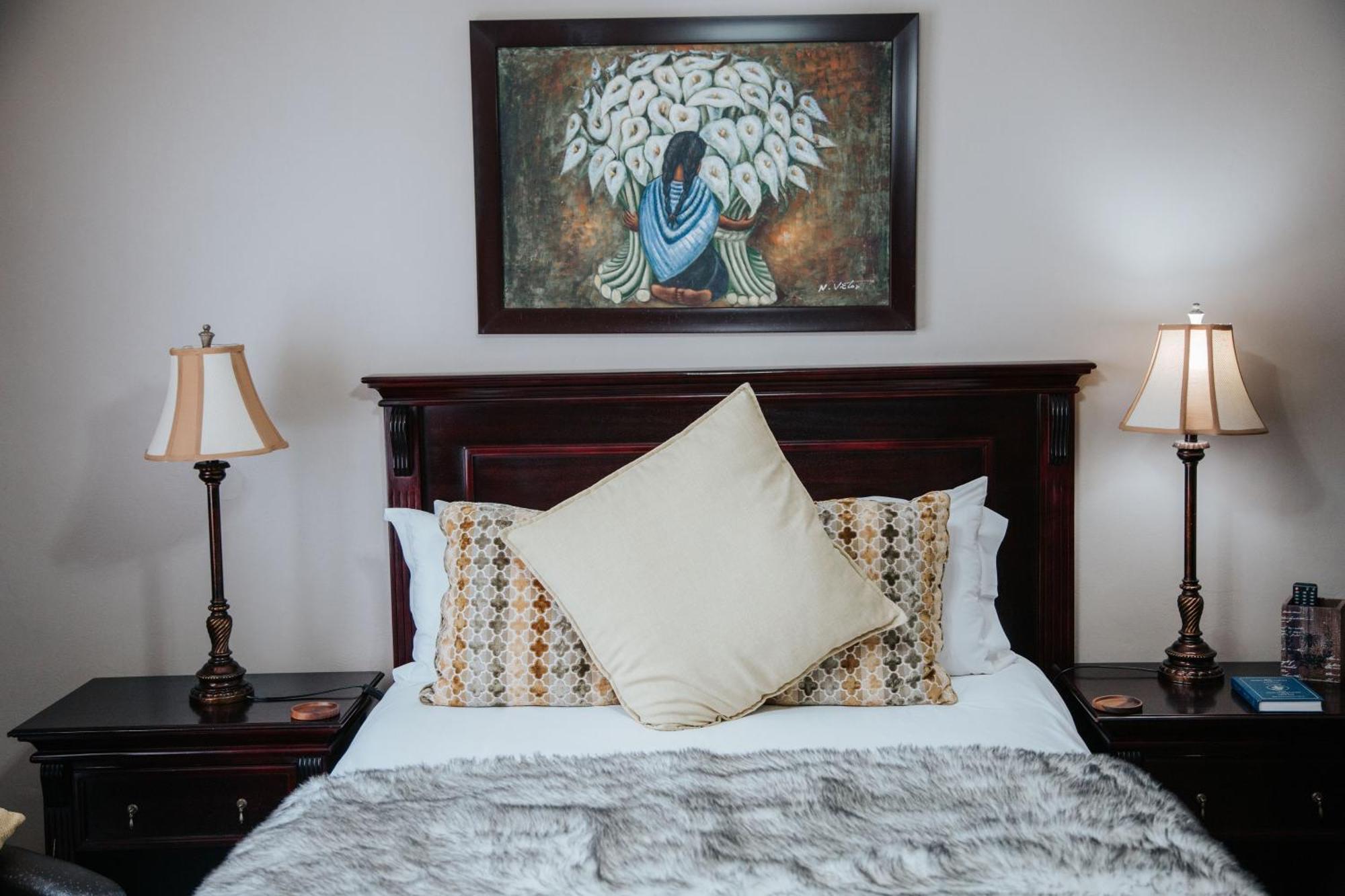 The Symphony Guest House Queenstown Esterno foto