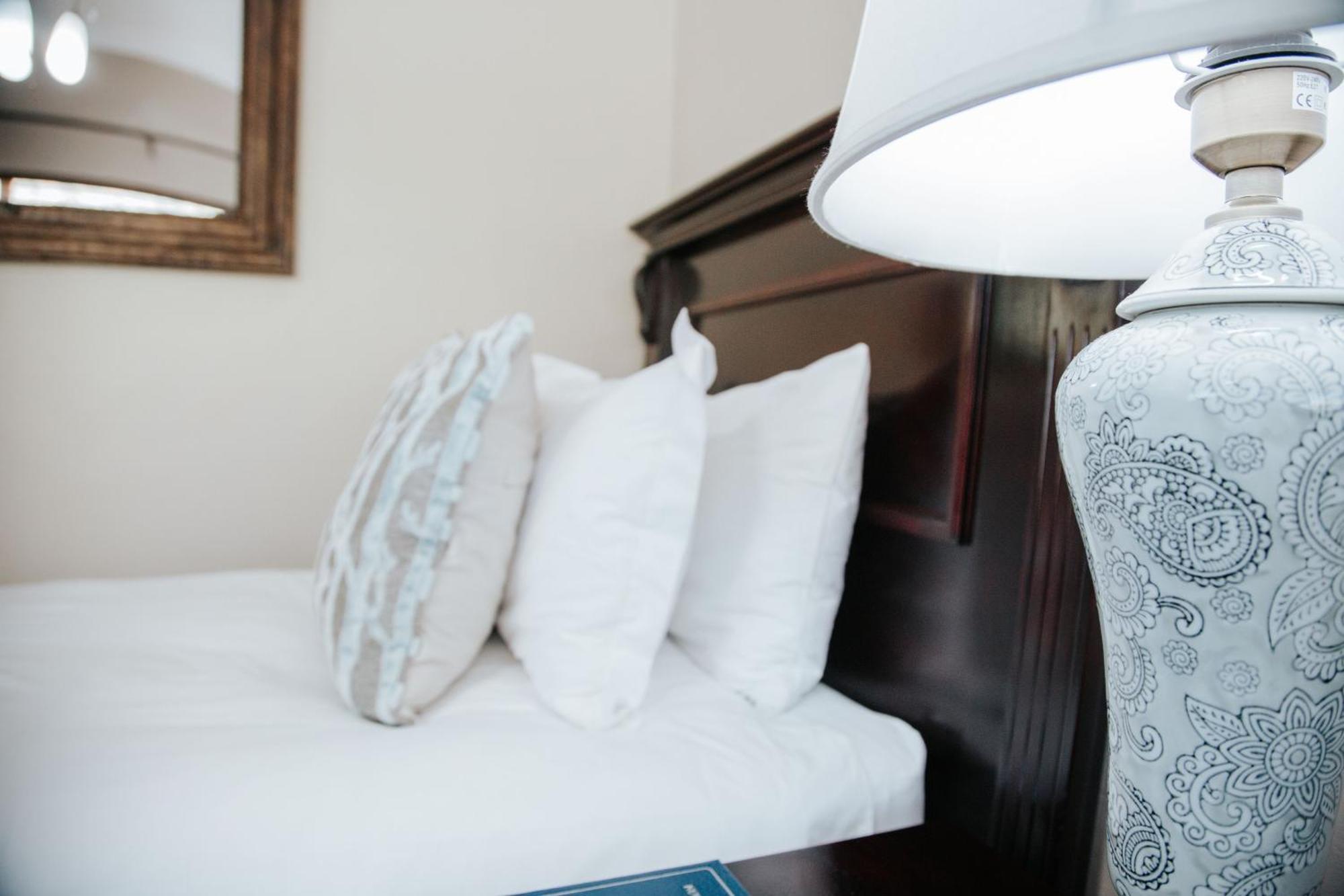 The Symphony Guest House Queenstown Esterno foto